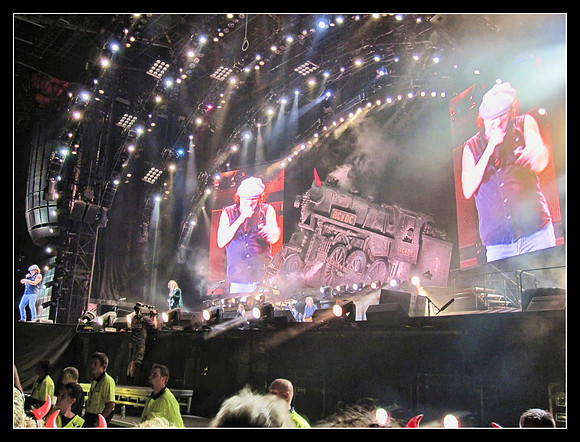 AC/DC