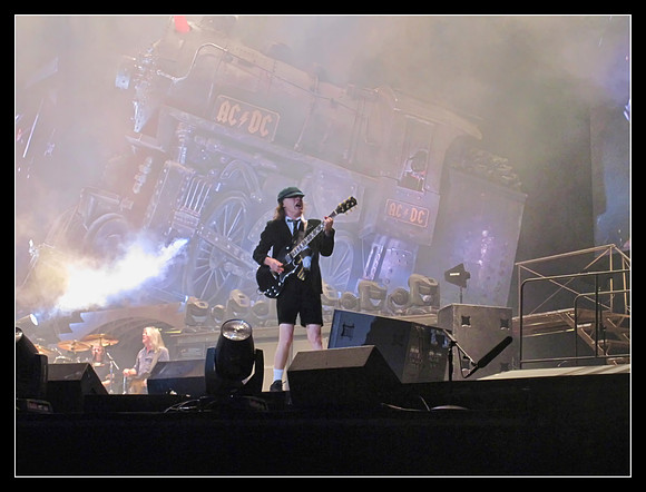 AC/DC