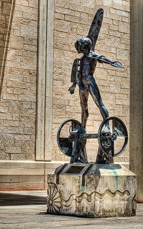 Statue