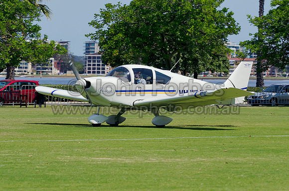 VH-WLX Alarus CH2000