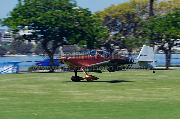 VH-OMO Van's RV-6