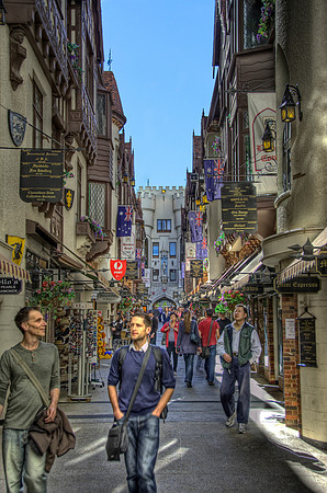 London Court