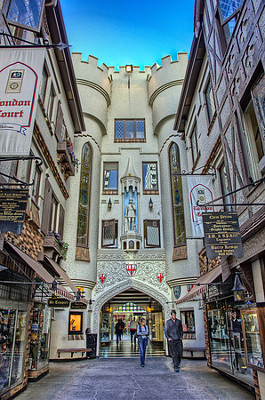 London Court